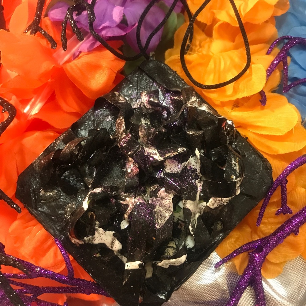 💜🖤Necklace💜🖤 - Picture 4 of 14